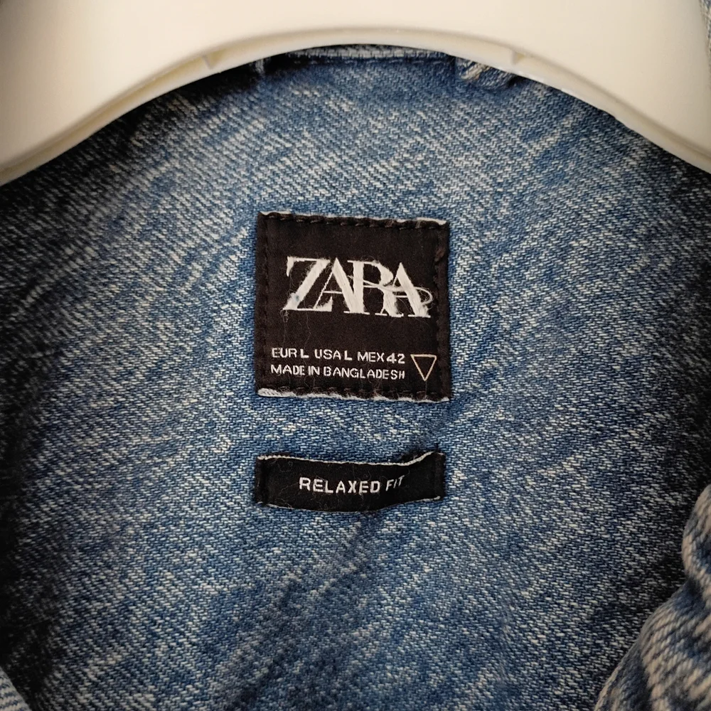 Zara Relaxed Fit Button Up Jean Jacket | Size L - Picture 6 of 6